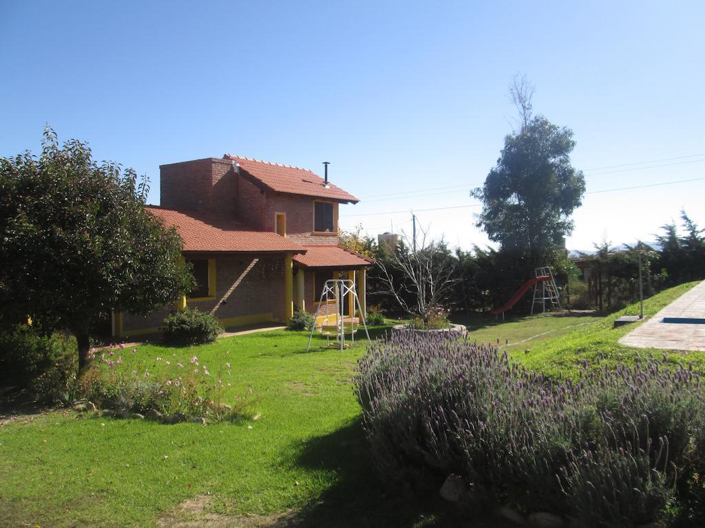 Pa-kuas Del Uritorco Lodge