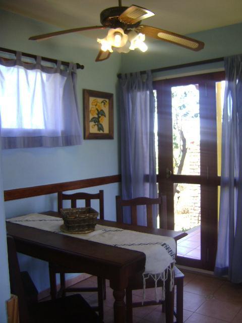 Pa-kuas Del Uritorco Lodge *